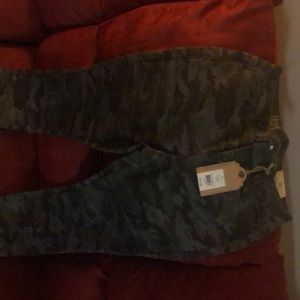 Camouflage jean’s